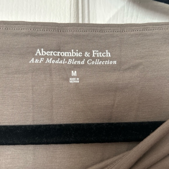 NWT Abercrombie Modal Boatneck Bodysuit - Taupe - Picture 2 of 4